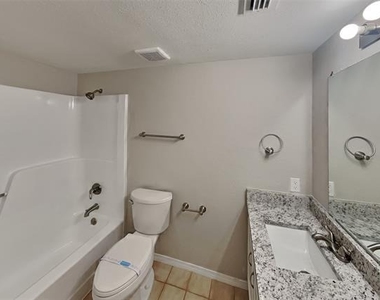 4212 Driscoll Drive - Photo Thumbnail 15