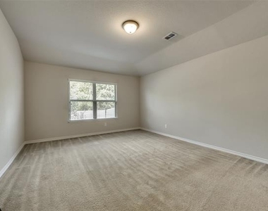 1900 Abby Creek Drive - Photo Thumbnail 12
