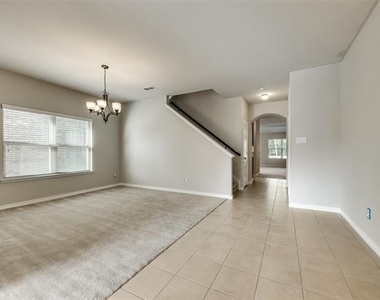 1900 Abby Creek Drive - Photo Thumbnail 4