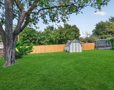 815 Wilson Drive - Photo Thumbnail 27