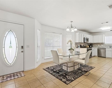 1507 River Hill Drive - Photo Thumbnail 3