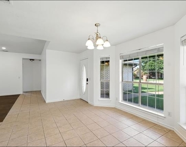 1507 River Hill Drive - Photo Thumbnail 8