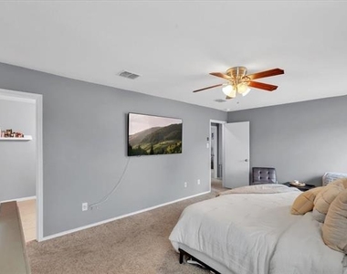 1110 Caroline Drive - Photo Thumbnail 24