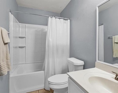1110 Caroline Drive - Photo Thumbnail 37