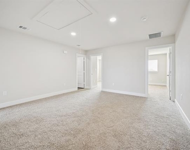 3438 Taas Drive - Photo Thumbnail 4