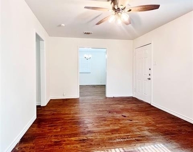 1903 Dryden Drive - Photo Thumbnail 2