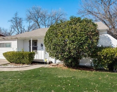 1233 Marion Avenue - Photo Thumbnail 1