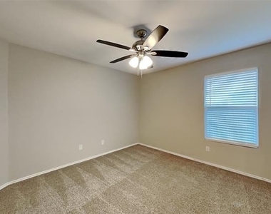 1309 Erin Court - Photo Thumbnail 10