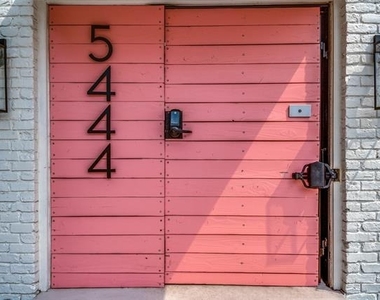 5444 Gaston Avenue - Photo Thumbnail 15