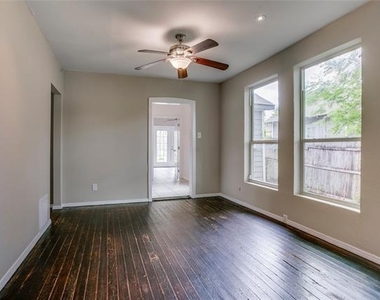 818 E Woodin Boulevard - Photo Thumbnail 9