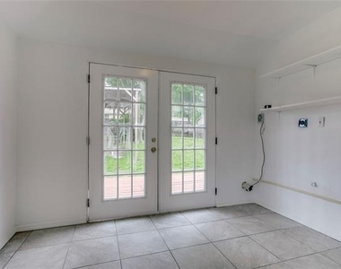 818 E Woodin Boulevard - Photo Thumbnail 21