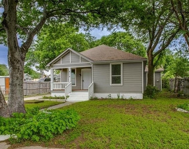 818 E Woodin Boulevard - Photo Thumbnail 5