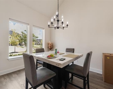 2059 Wimberley Drive - Photo Thumbnail 14