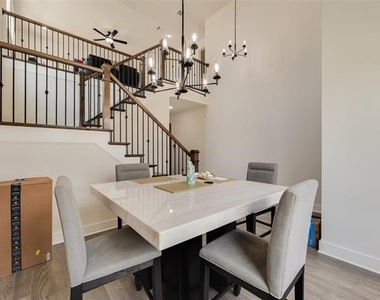 2059 Wimberley Drive - Photo Thumbnail 13