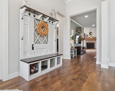 1761 Shavano Way - Photo Thumbnail 11