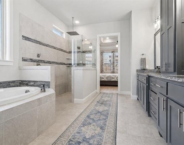 1761 Shavano Way - Photo Thumbnail 14