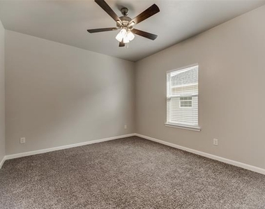 1518 Walworth Street - Photo Thumbnail 10