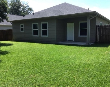 1518 Walworth Street - Photo Thumbnail 14