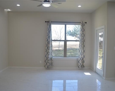 4565 County Road 446 - Photo Thumbnail 7