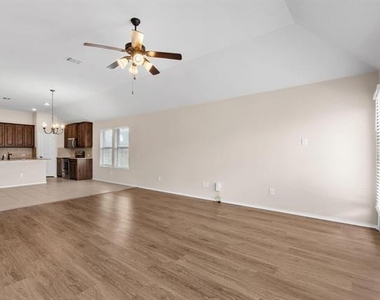 2120 Blakely Court - Photo Thumbnail 9