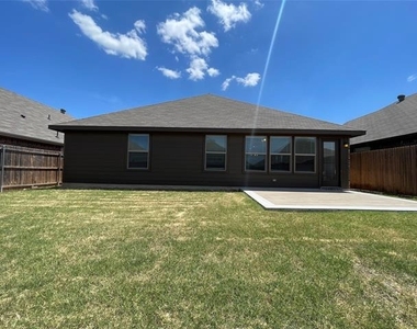 2120 Blakely Court - Photo Thumbnail 30