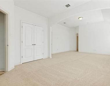 11620 Summer Springs Drive - Photo Thumbnail 18