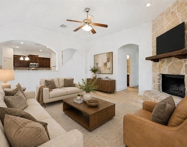11620 Summer Springs Drive - Photo Thumbnail 8