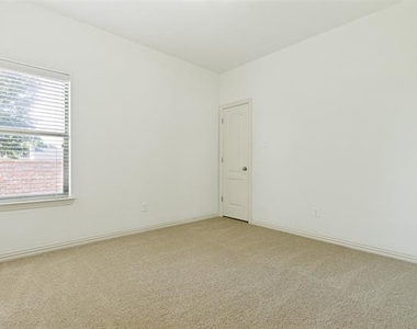 11620 Summer Springs Drive - Photo Thumbnail 22