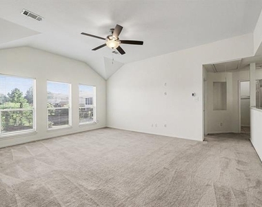5506 San Marino Drive - Photo Thumbnail 21