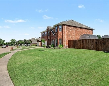 5506 San Marino Drive - Photo Thumbnail 29