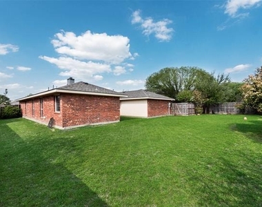 506 Pecos Path Drive - Photo Thumbnail 18
