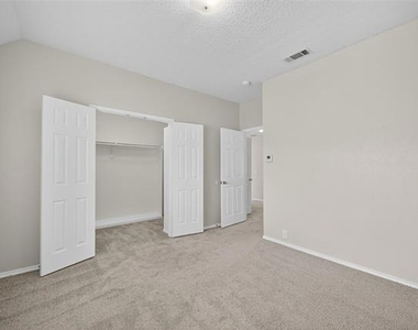4729 Bull Run Drive - Photo Thumbnail 28