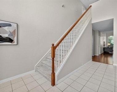 4729 Bull Run Drive - Photo Thumbnail 5