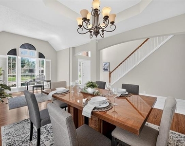 4729 Bull Run Drive - Photo Thumbnail 8