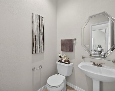 4729 Bull Run Drive - Photo Thumbnail 16