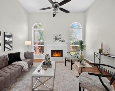 4729 Bull Run Drive - Photo Thumbnail 10