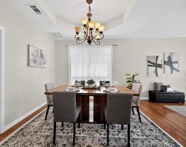 4729 Bull Run Drive - Photo Thumbnail 6