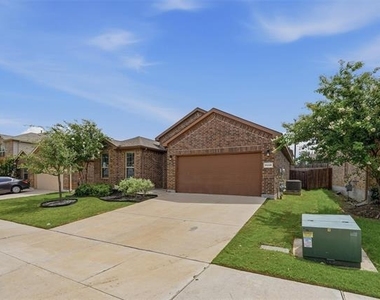 9528 Blaine Drive - Photo Thumbnail 1