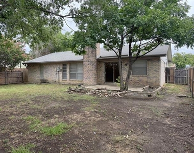 1706 Wisteria Street - Photo Thumbnail 23