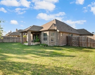 307 Acadia Lane - Photo Thumbnail 30