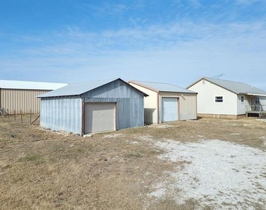 4304 County Road 171 - Photo Thumbnail 7