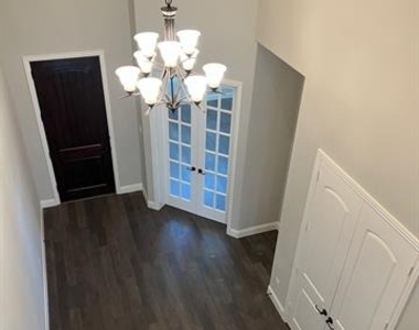 5905 Adair Lane - Photo Thumbnail 15