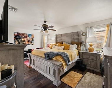 1315 Foster Street - Photo Thumbnail 17