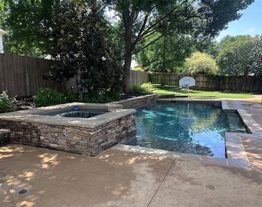 1403 Stone Lakes Drive - Photo Thumbnail 1