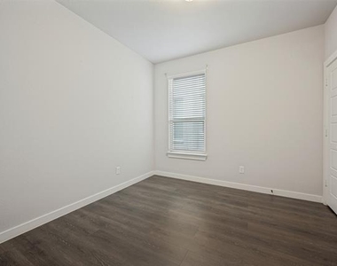 1234 Stagecoach Trail - Photo Thumbnail 14