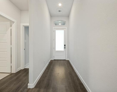 1234 Stagecoach Trail - Photo Thumbnail 2