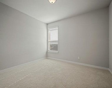 1234 Stagecoach Trail - Photo Thumbnail 20