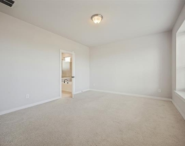 1234 Stagecoach Trail - Photo Thumbnail 15
