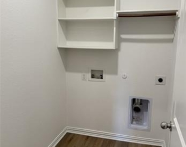 537 Robinson Way - Photo Thumbnail 14