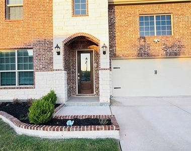 7324 Black Cherry Lane - Photo Thumbnail 2
